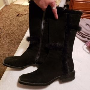 NWOT Staurt Weitzman Women's Black Boots